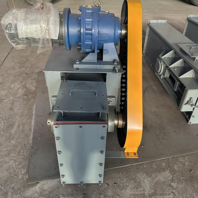 刮板輸送機(jī)